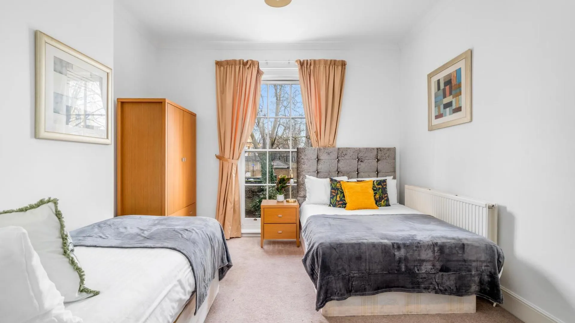 Sublime 2Bed Near 02 Arena, Airport, Drl & Jubilee Line Apartment London 0*,  United Kingdom
